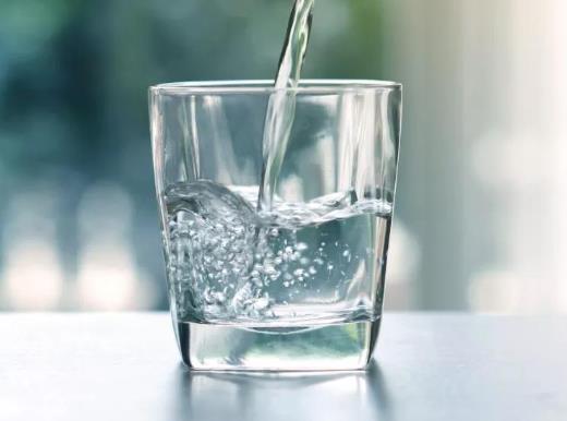 5杯水分给6个领导