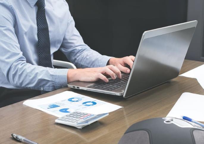 工资单据批量审批，提升薪酬管理效率